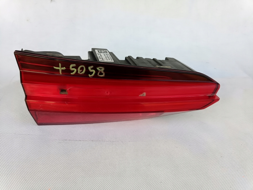 фото №1, Лампа ліва w кришка audi a6 c8 led справна