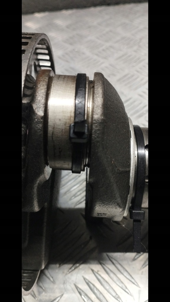 Ford kuga mk3 3cyl. wał колінчастий номінальний yzda 1.5 ecoboost Доставка