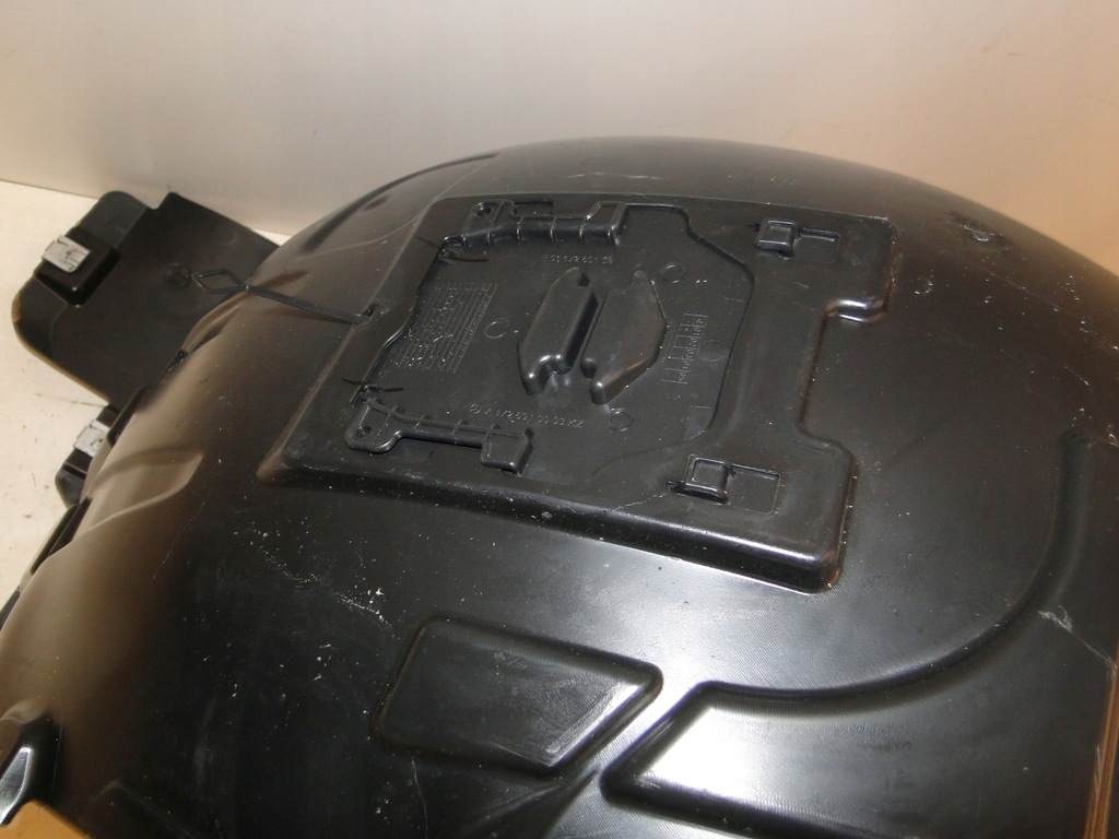 фото №6, Mercedes-benz оригинальный номер a1566900130 подкрылок передние l