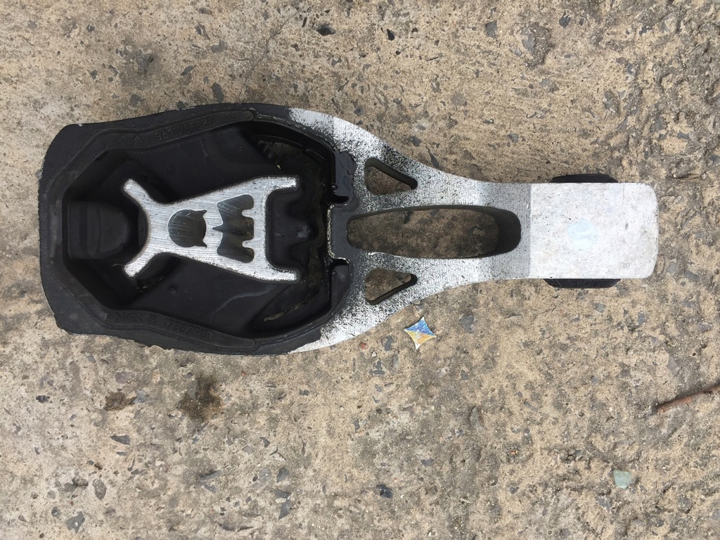 фото №1, Citroen c5 aircross кронштейн подушка двигателя 5008