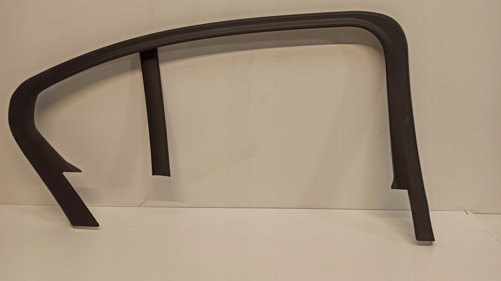 фото №1, Bmw g20 рамка дверь левый задняя 7447129