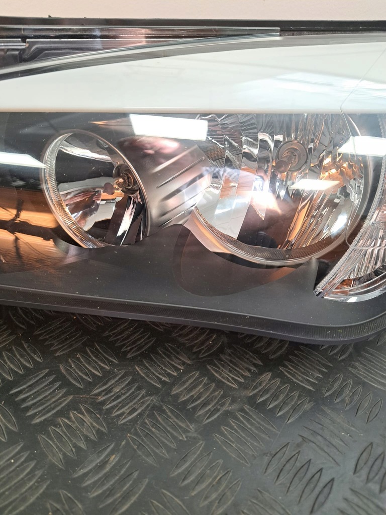 фото №11, Bmw x1 e84 лампа левая левый перед передняя 2990001 d120