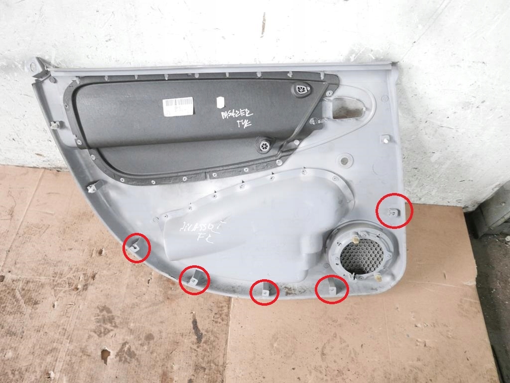 фото №7, Обшивка оббивка права задня citroen xsara picasso i