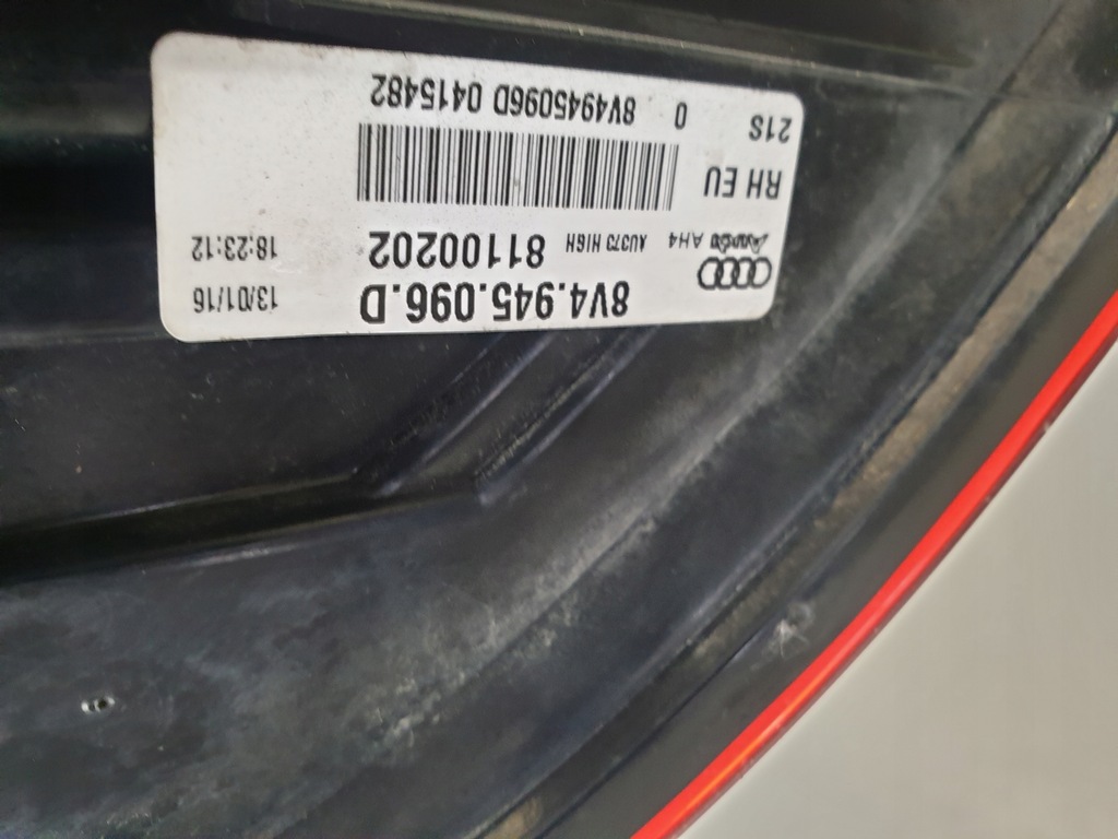 фото №7, Audi a3 8v sportback кришка багажника бампер лампа sline ly9t