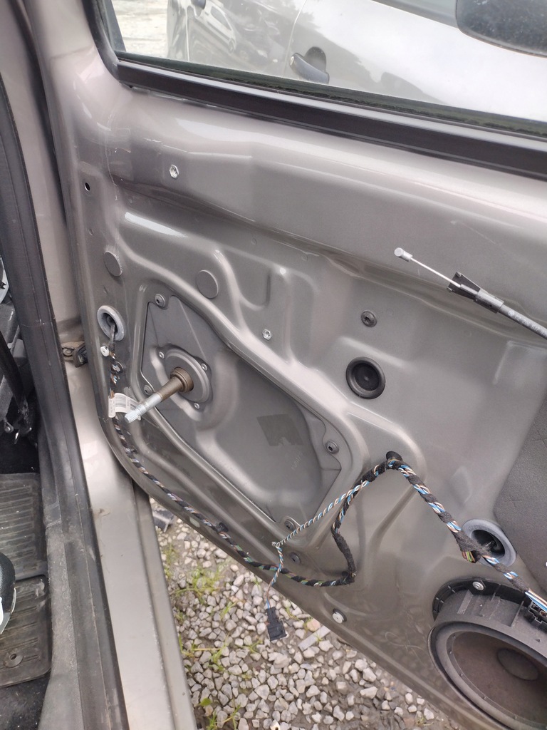 фото №7, Дверь правый задняя skoda roomster lf8h