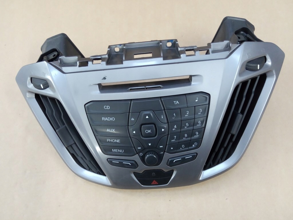 фото №5, Ford transit custom 2013-17r. - панель радио