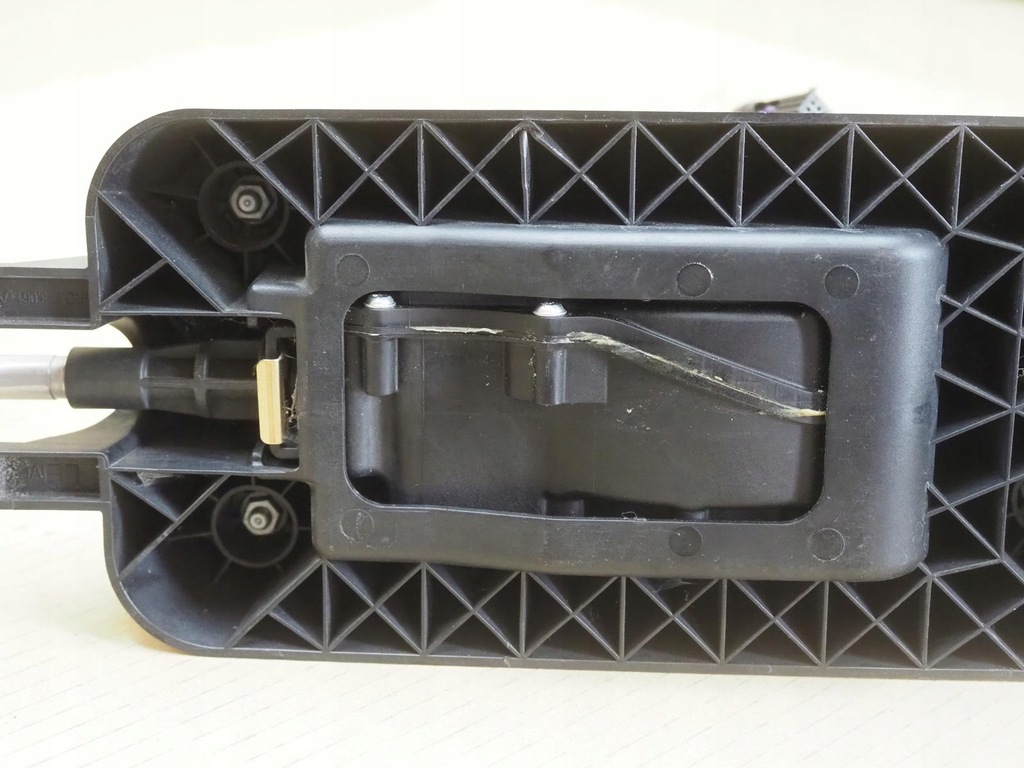 фото №13, Audi a1 8x домкрат перемикання передач автоматична коробка передач 6r1713025ak