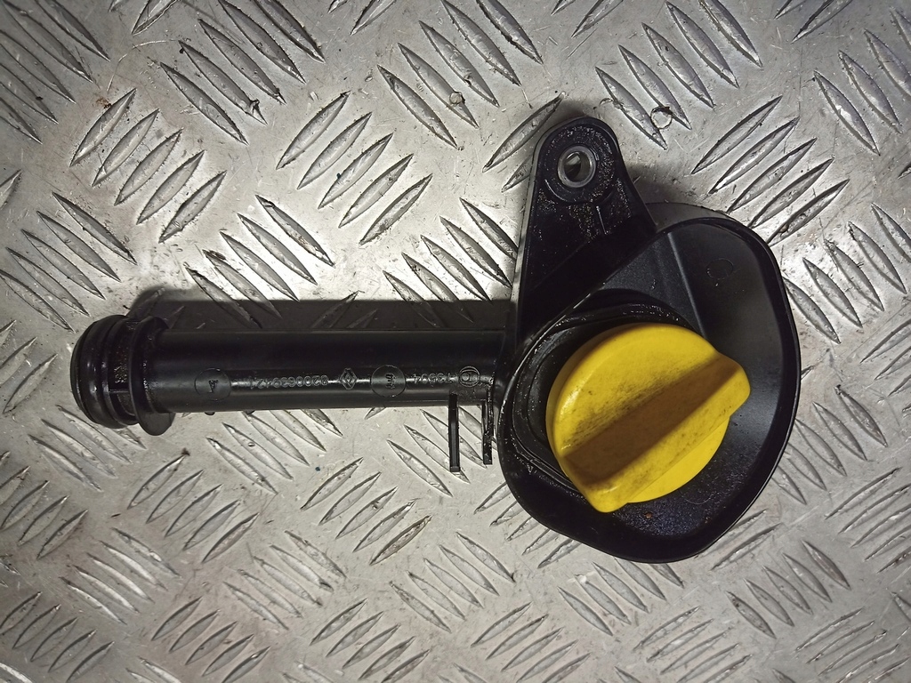 фото №1, Заливна горловина оливи renault clio iii 1.2 8200639421