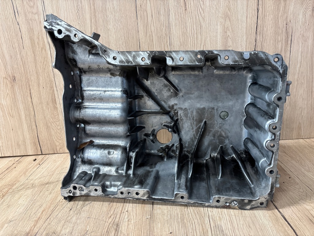 Mercedes sprinter w907 поддон масляная идеальная a6510143700 Недорого