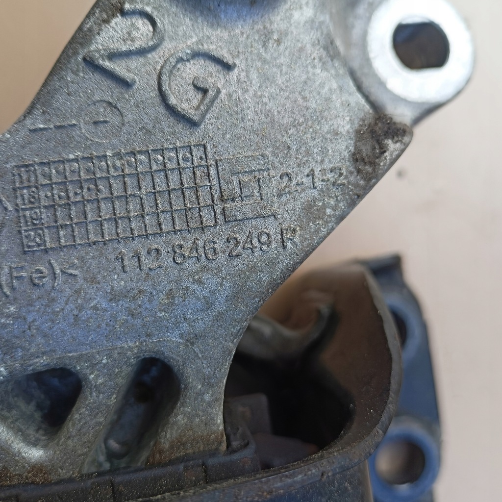 фото №7, Кронштейн подушка двигуна renault scenic iv 112846249r 112100024r