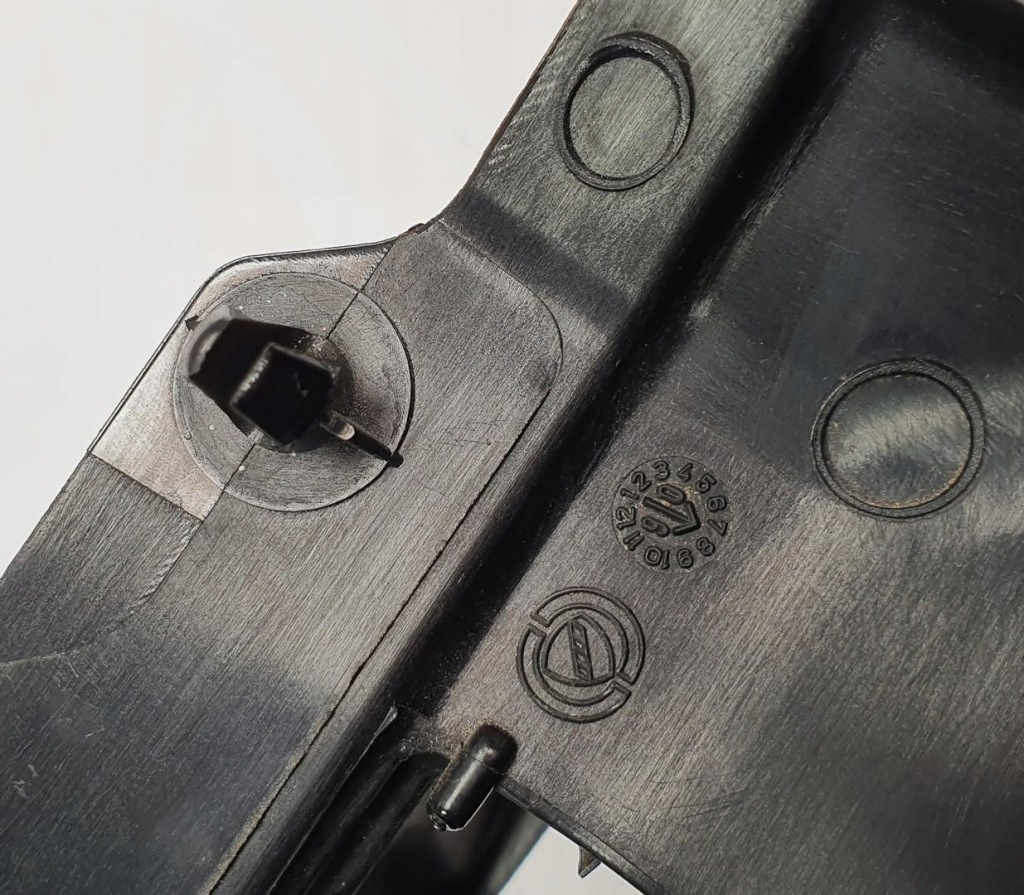 Защита замка багажника alfa romeo 159 Оригинал