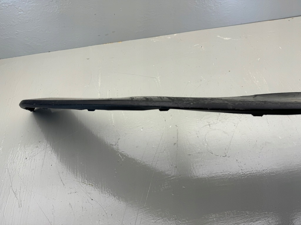 Porsche panamera 2 ii 16-23r спойлер накладка бампера перед передняя с Разборки