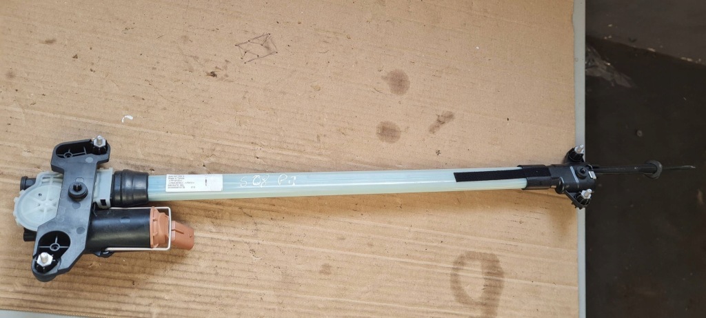 фото №1, Sq8 4m rsq8 q8 механізм привід шторка двері задня правий 4m8861952a