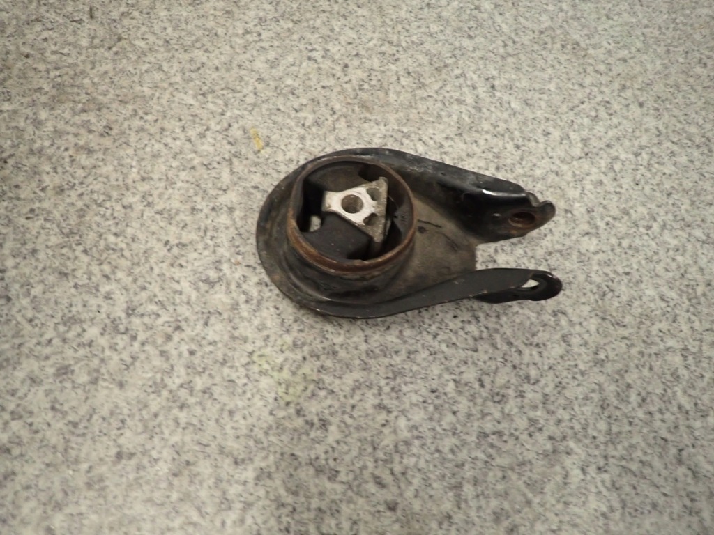 фото №1, Mazda5 mazda 5 ii 10- 1.6 подушка двигателя задняя