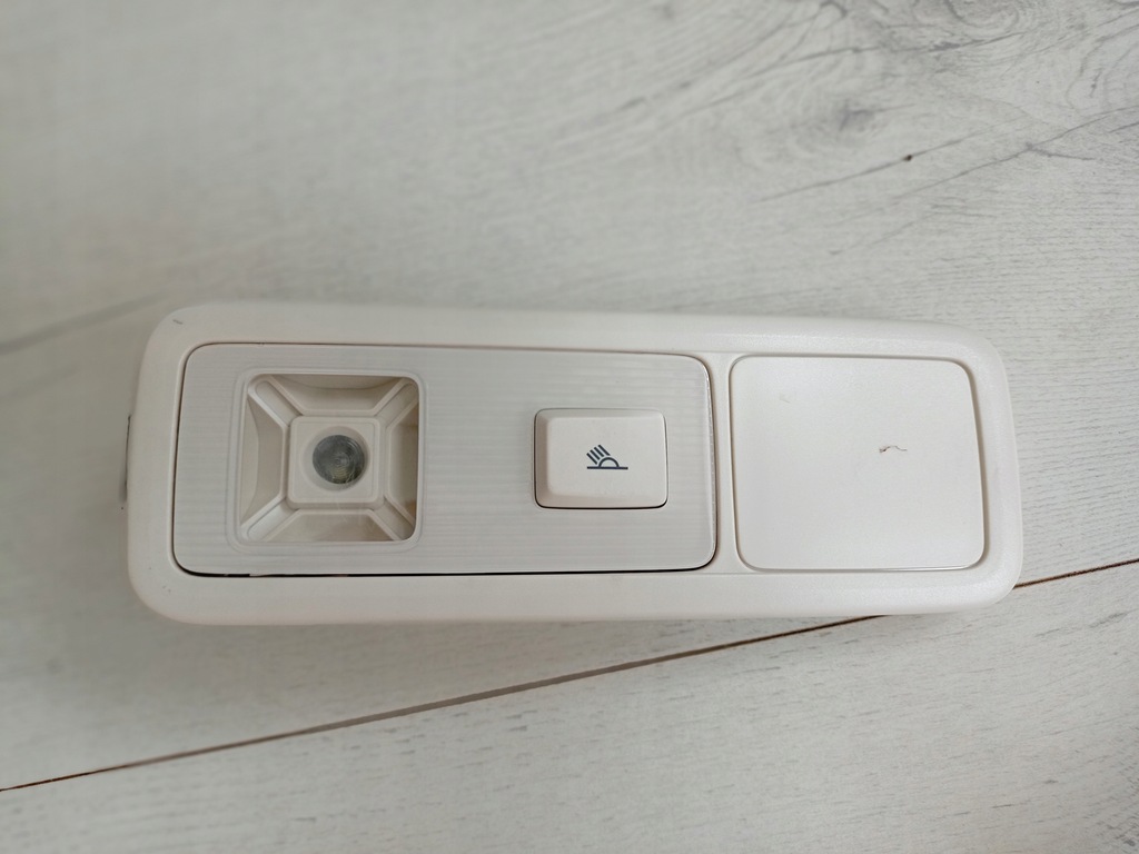 фото №1, Vwpassat b8 3g лампа стельовий освітлення ліва 3g9861303