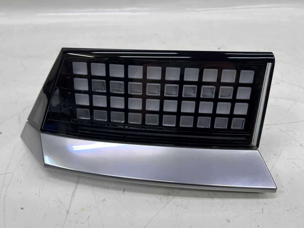 фото №1, Hyundai ioniq 5 лампа led левый задняя 92401-gi