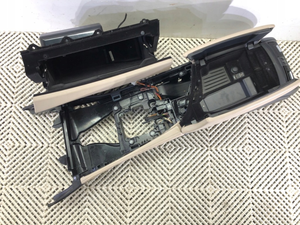 фото №12, Сиденья заднее сиденье обшивки комплект bmw f11 kombi 09-17 обивка