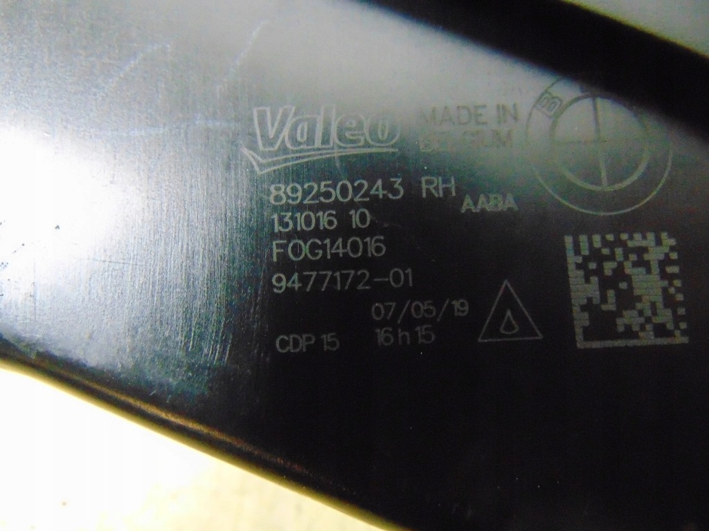 фото №16, Протитуманна фара правий drl bmw g30 g31 89250243 europa