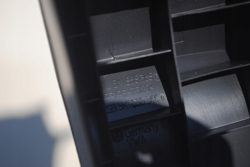 фото №8, Защита консоли руля бардачок vw golf vi gtd