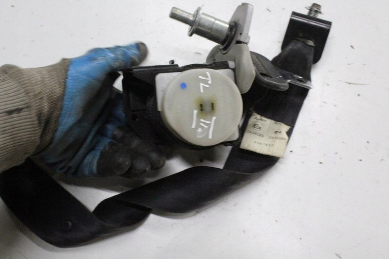 фото №3, Mazda 5 06 pas безпеки 2 ряд лівий