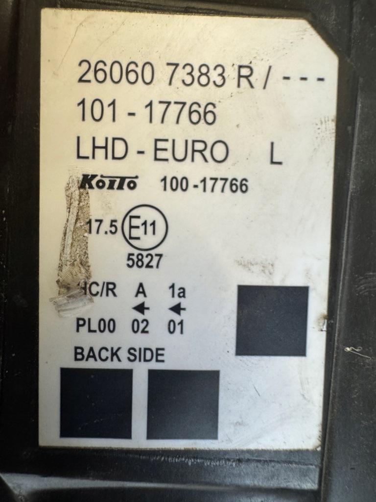 Лампа ліва перед renault kangoo iii рестайлінг  оригінал cała Оригінал