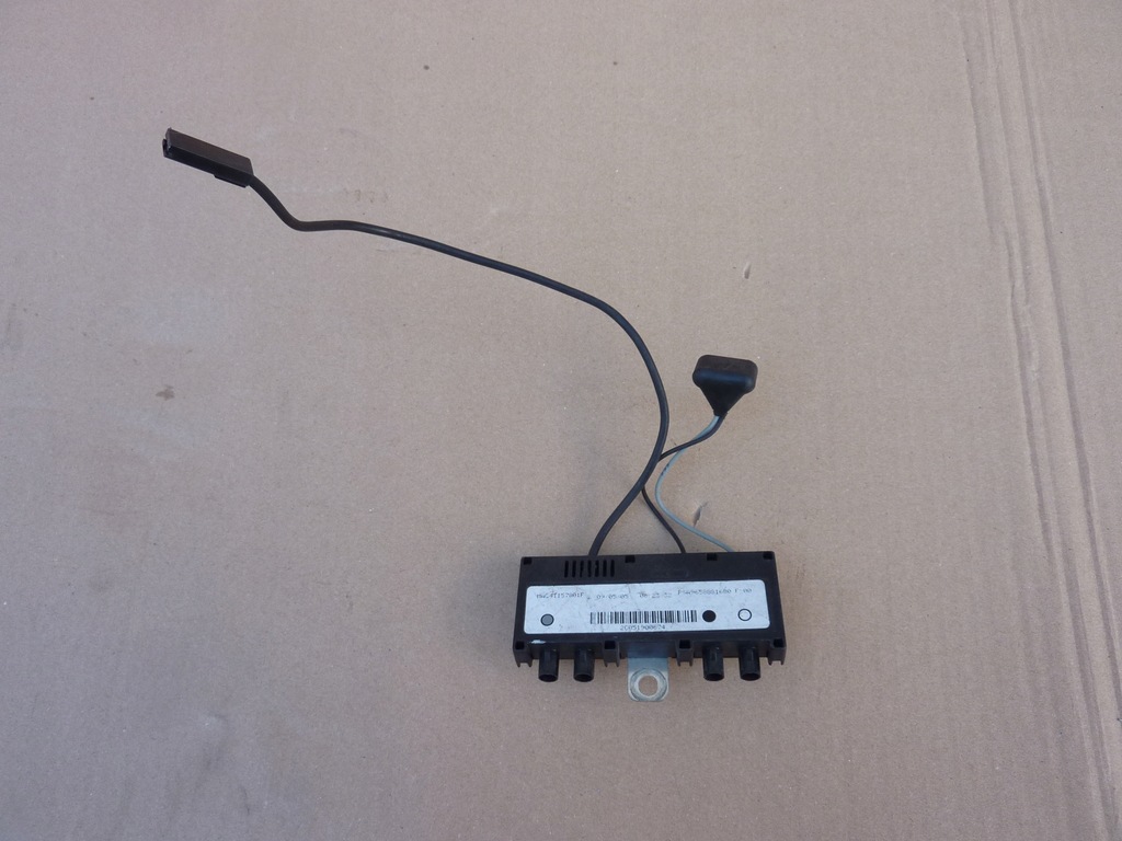 фото №1, Усилитель модуль антенны peugeot 407