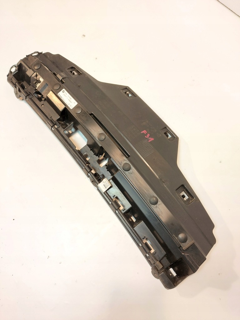 фото №1, Bmw f31 напрямна бампера smart open модуль кришки