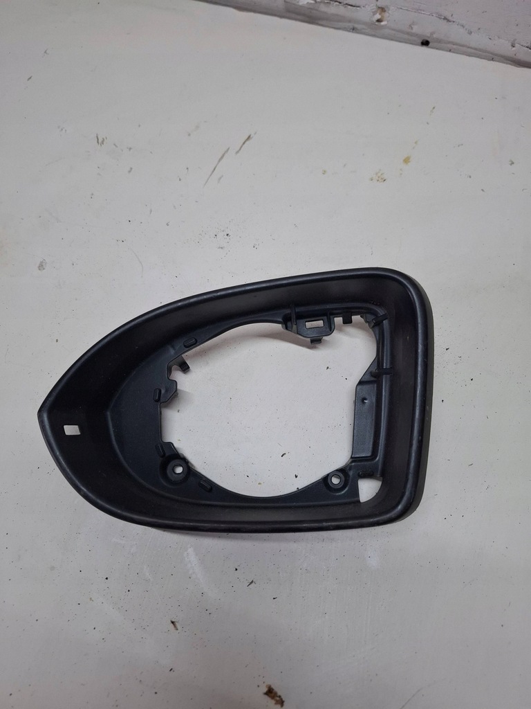 фото №1, Рамка цоколь корпус левая зеркало vw passat b8 arteon