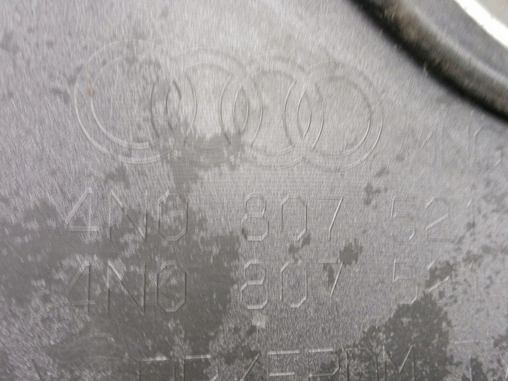 фото №11, Audi a8 d4 накладка хром бампер задня