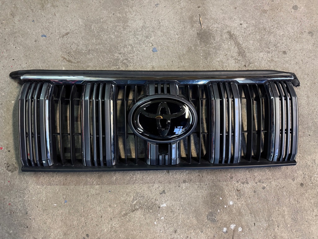 фото №1, Toyota land cruiser 150 решітка радіатора