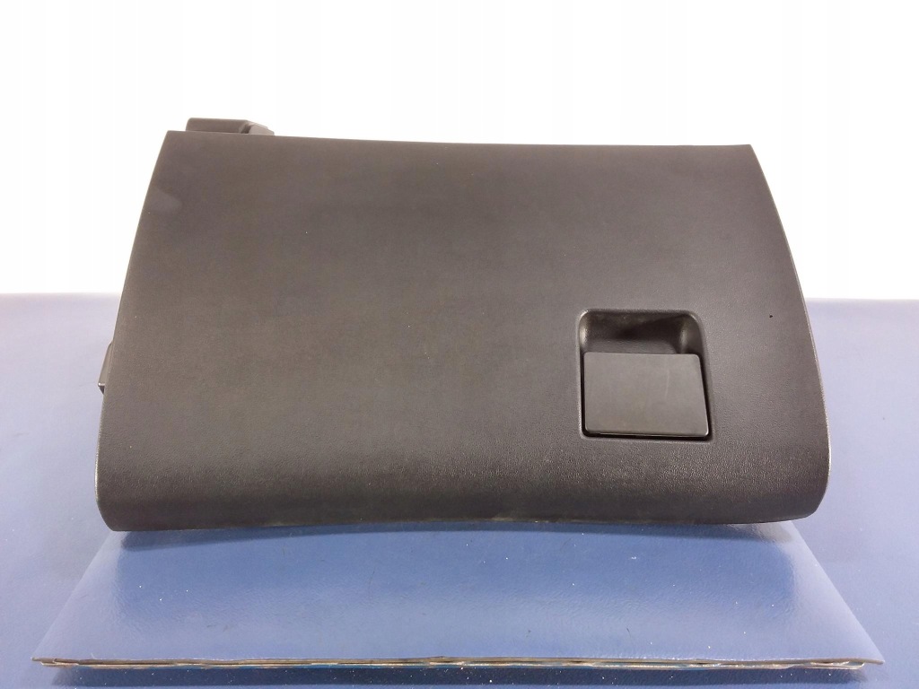 фото №1, Opel оригинальный номер 13306460 лампа задняя p