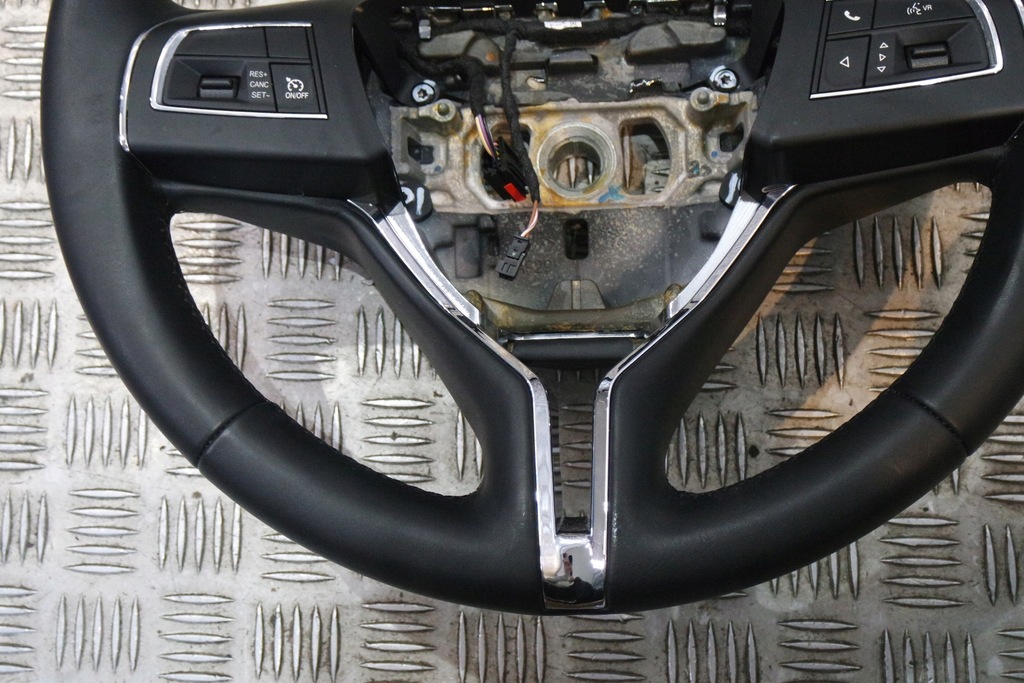 фото №4, Повітропровід шкіра maserati quattroporte m156 r155