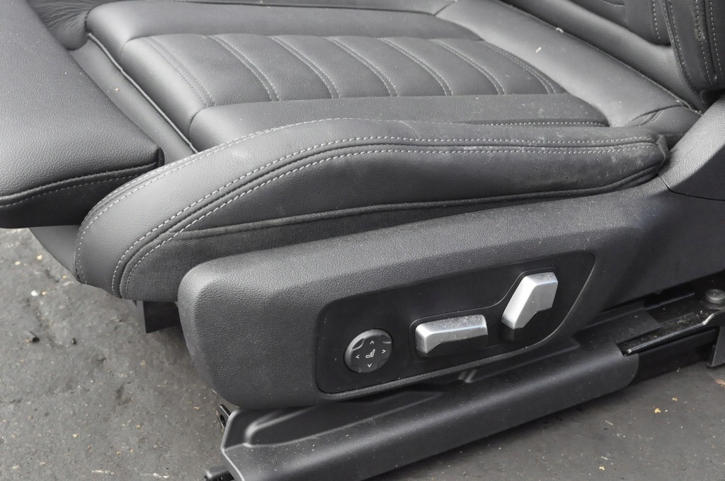 фото №13, Bmw i4 g26 сидіння заднє сидіння обшивки шкіра m-pakiet anglik 23r