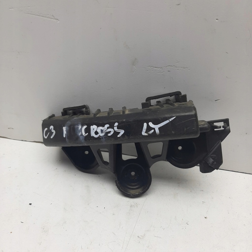 фото №1, Citroen c3 aircross направляющая бампера задняя 13489745