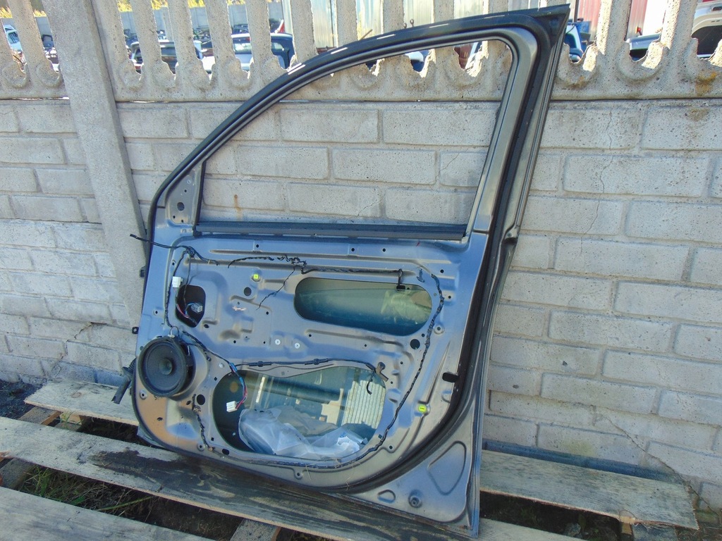 фото №9, Дверь правый перед peugeot 4007 a39