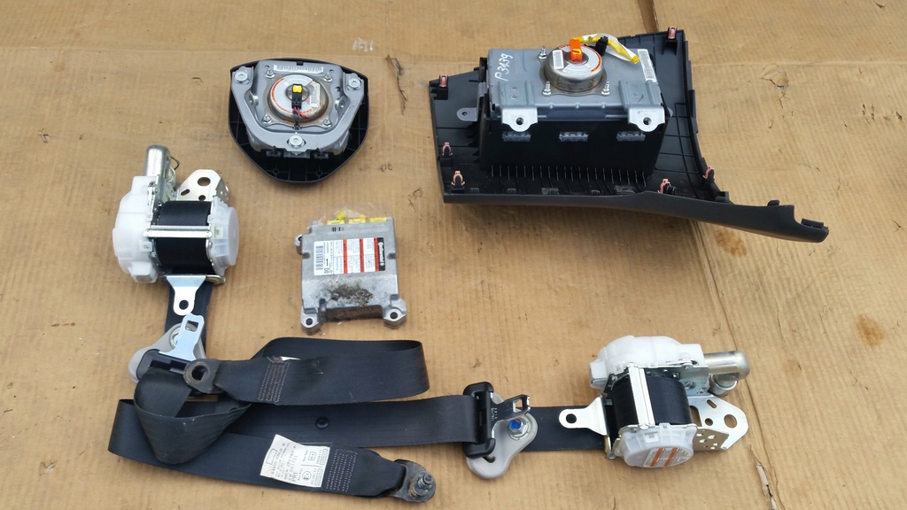 фото №5, Suzuki swift mk7 подушка безпеки подушки безпеки ремені датчик комплект