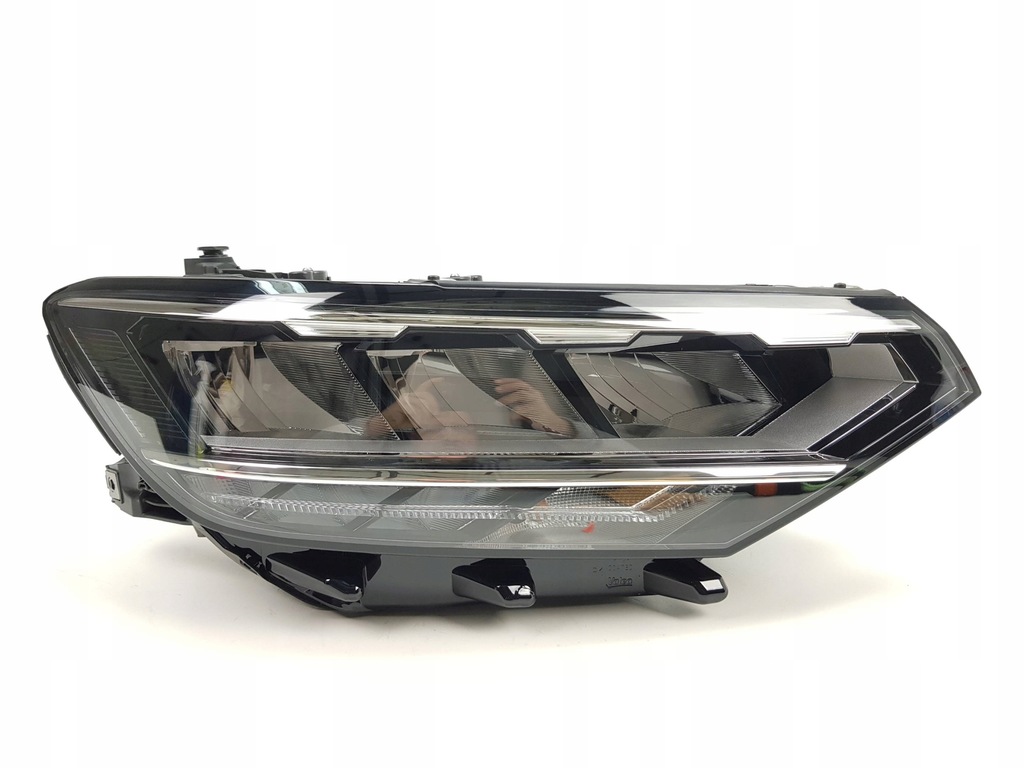 фото №1, Aso лампа передняя правая full led vw passat b8