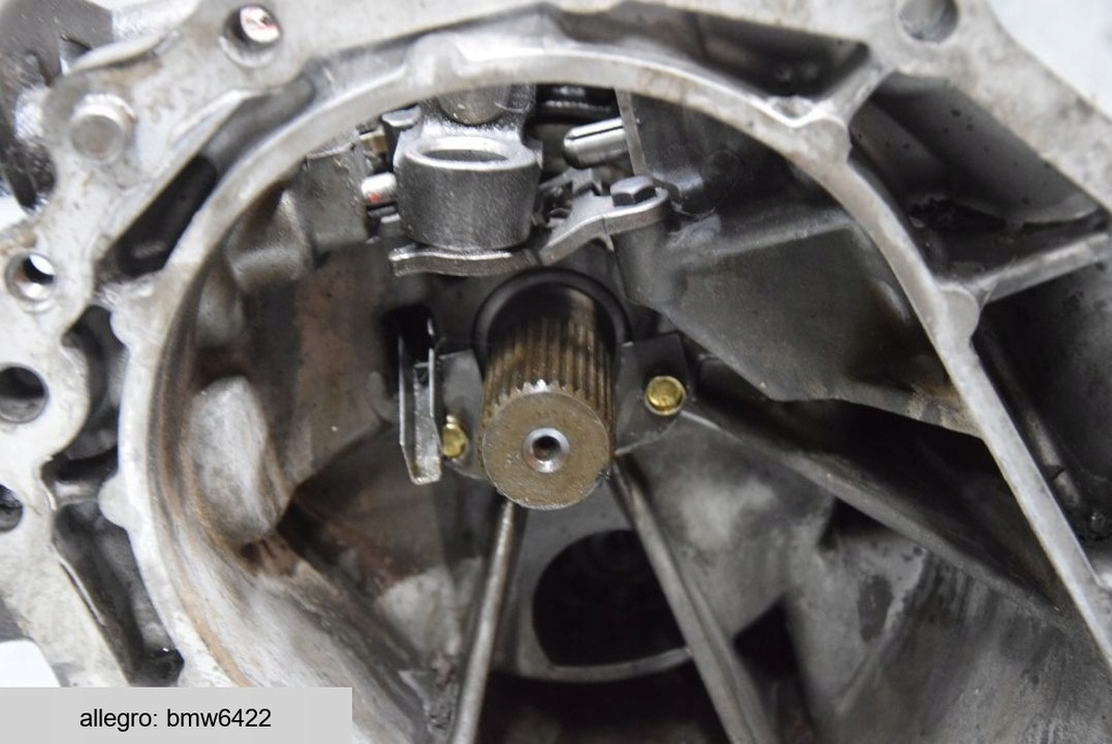 фото №7, Nissan navara d22 2.5 di коробка передач механічна коробка передач