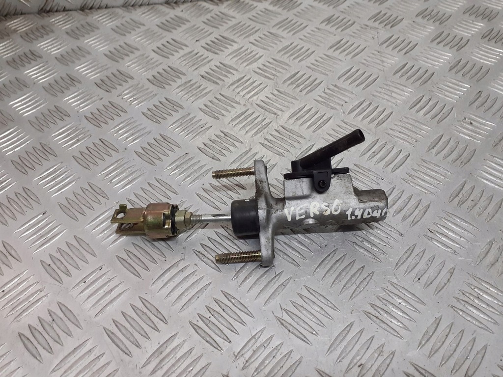 фото №1, Помпа зчеплення toyota yaris verso 1.4 d4d