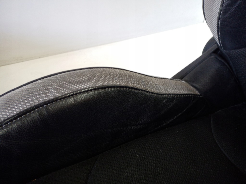 фото №10, Сиденья заднее сиденье pół кожа обшивки citroen ds4