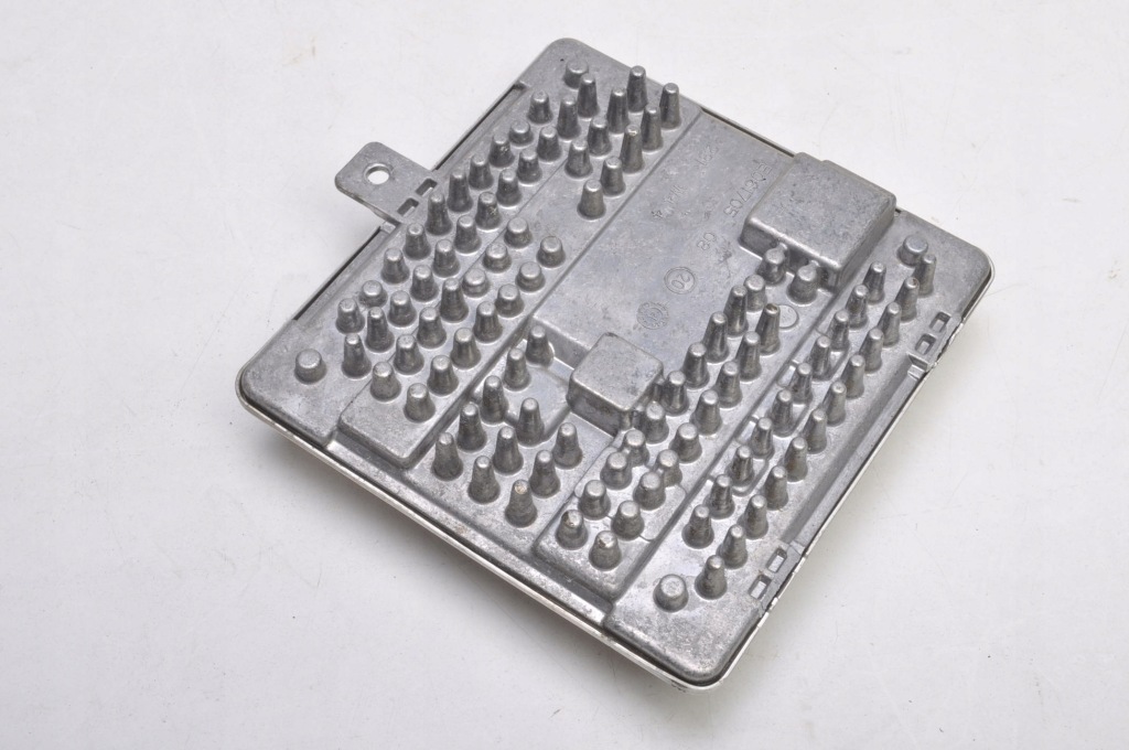 фото №1, Bmw 2 f44 gran coupe преобразователь модуль led p2 7933359