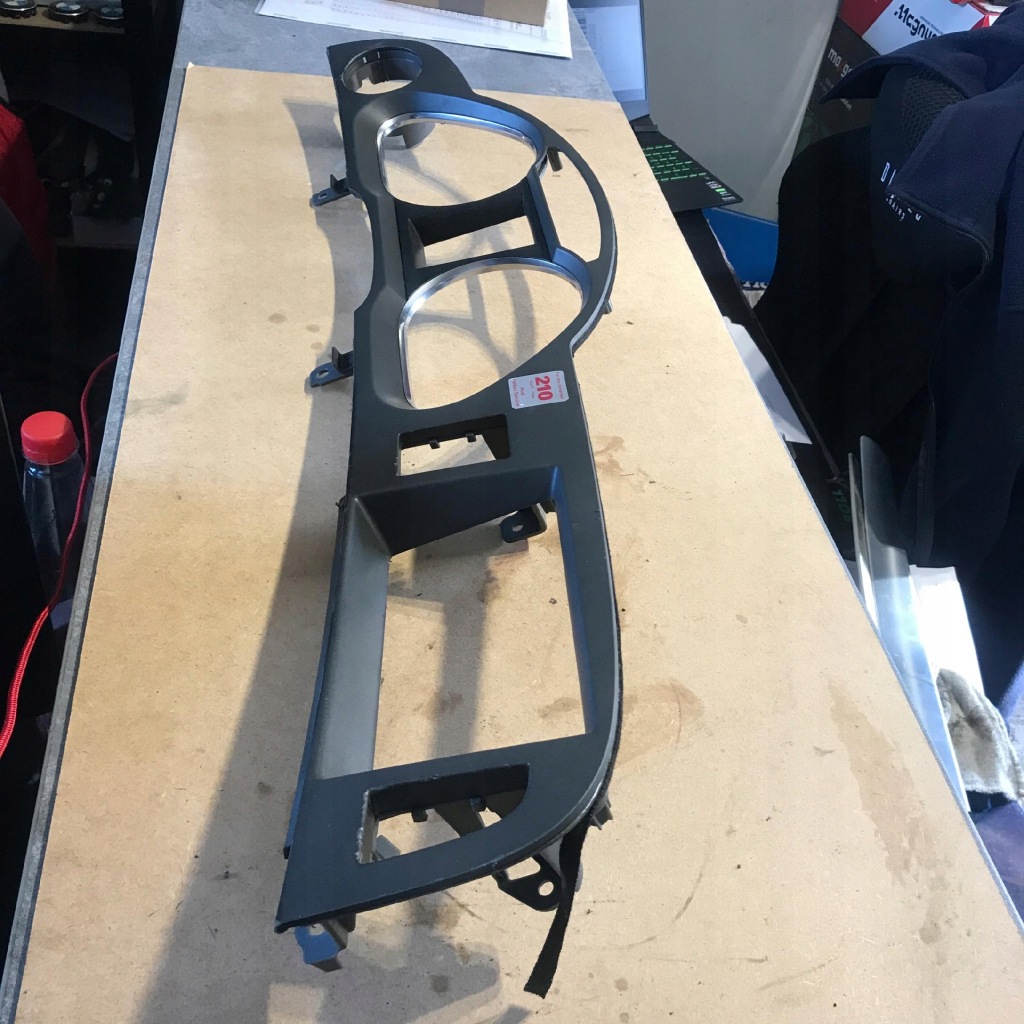 фото №1, Dekor рамка спидометра audi a6 c6 4f1857115b eu