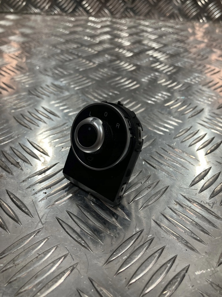 фото №1, Панель перемикач дзеркал alfa romeo giulia 15-