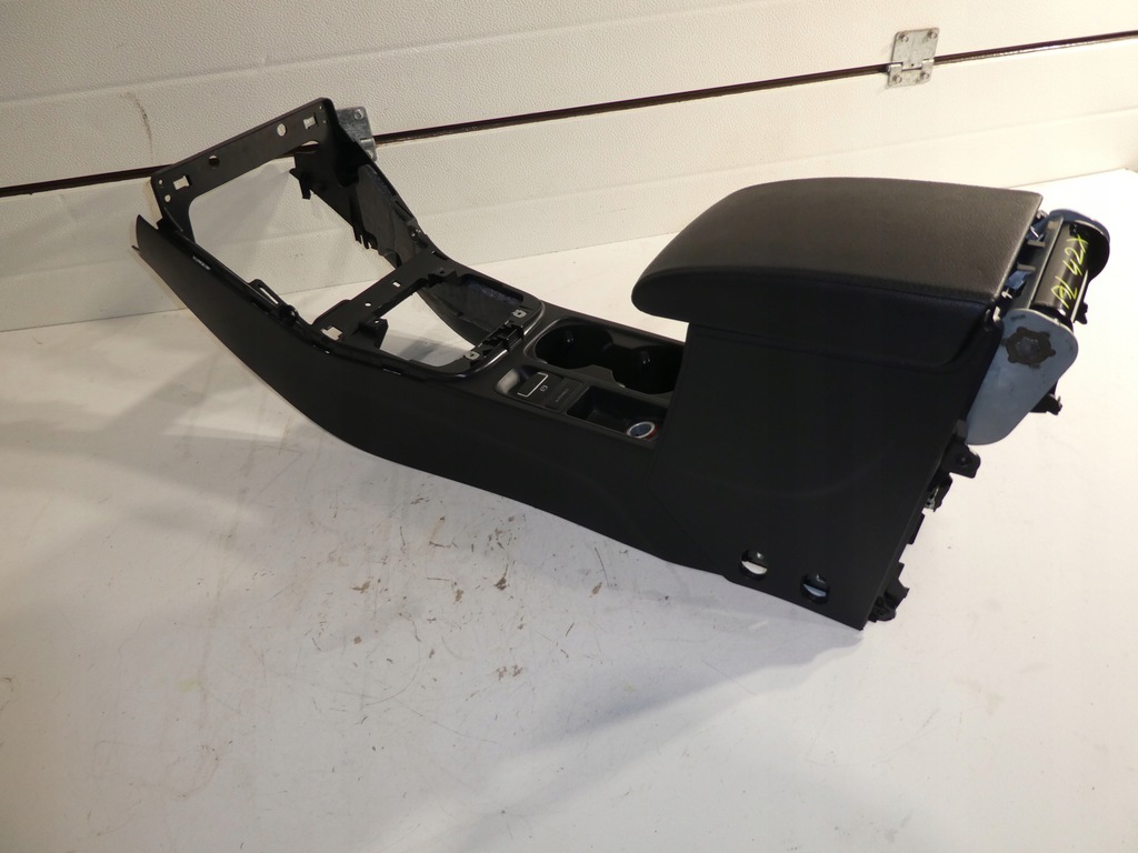 фото №8, Туннель подлокотник vw sharan alhambra 7n0864251