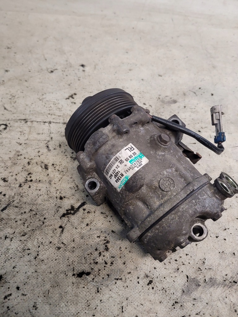 фото №9, Компрессор компрессор кондиционера оригинальный номер 24421642 vauxhall meriva a 1.7dti