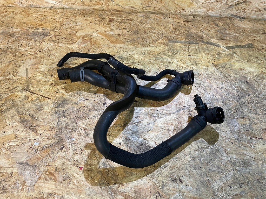 фото №1, Wąż шланг труба wody skoda yeti lift 1k0121049eb