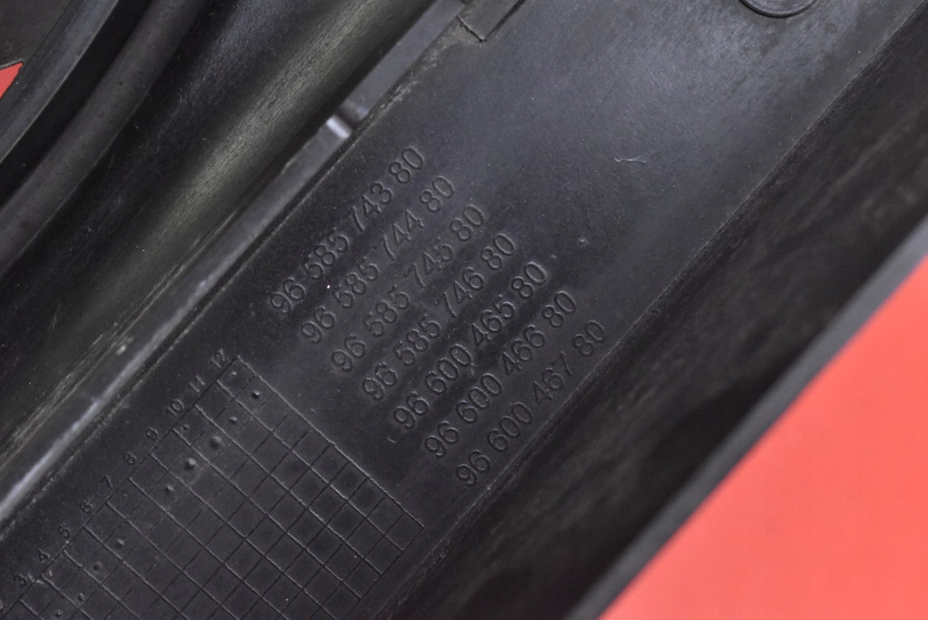 фото №9, Pas передний усилитель 9658574380 citroen c4 picasso 1 i 2.0 16v 143 km