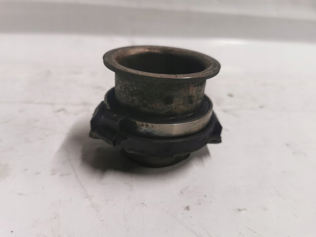 фото №1, Lexus is 2.2 d-cat підшипник випускне