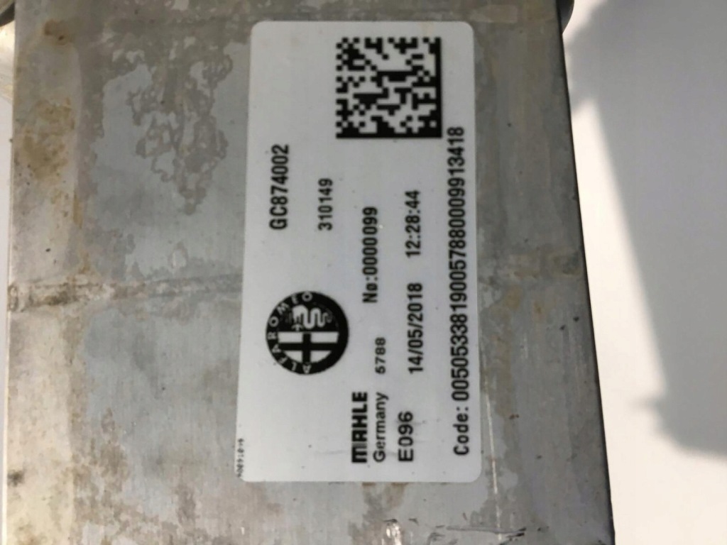 фото №4, Интеркулер alfa romeo stelvio 2.2d gc874002