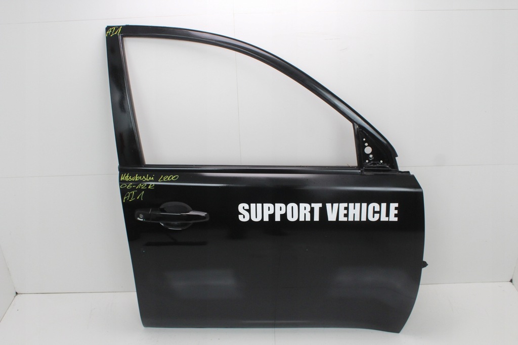 фото №1, Двері правий перед mitsubishi l200 06-12r x08